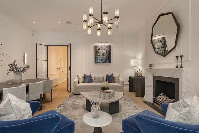 Photo 2 — Upper Brook Street, Mayfair, London