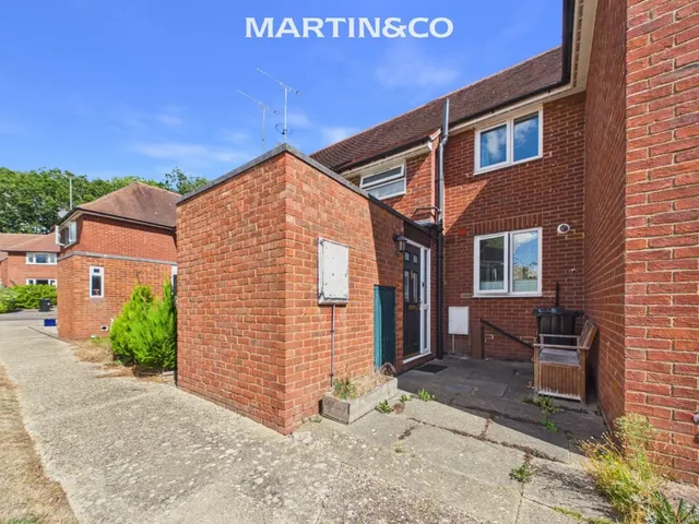 Hill Road, Arborfield, photo 1