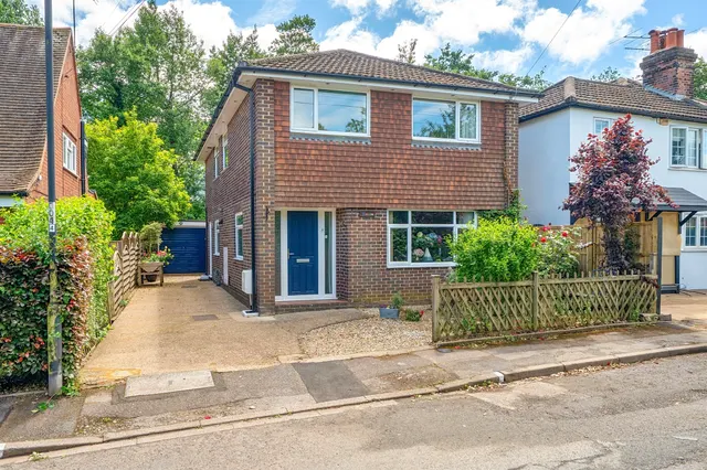 Firs Lane, Maidenhead, photo 1
