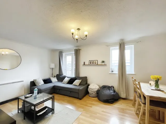 Windsor Quay, Grangetown, CF11, photo 2