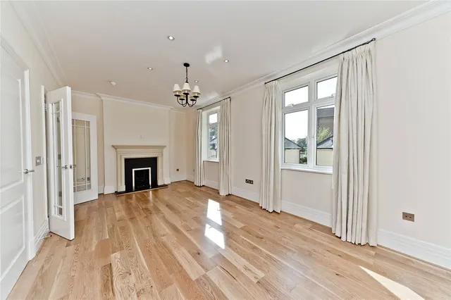 Melliss Avenue, Kew, TW9, photo 3