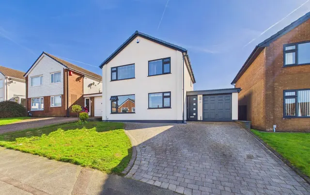 Sandown Road, Haslingden, BB4, photo 1