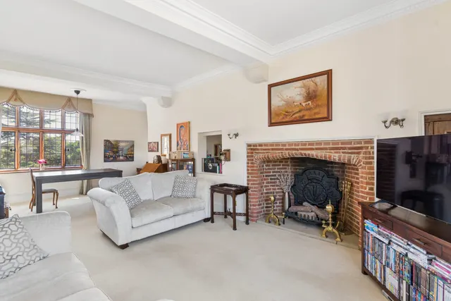 Photo 2 — Flat 6, Astonbury Manor Aston Lane, Aston, Stevenage, SG2 7EH