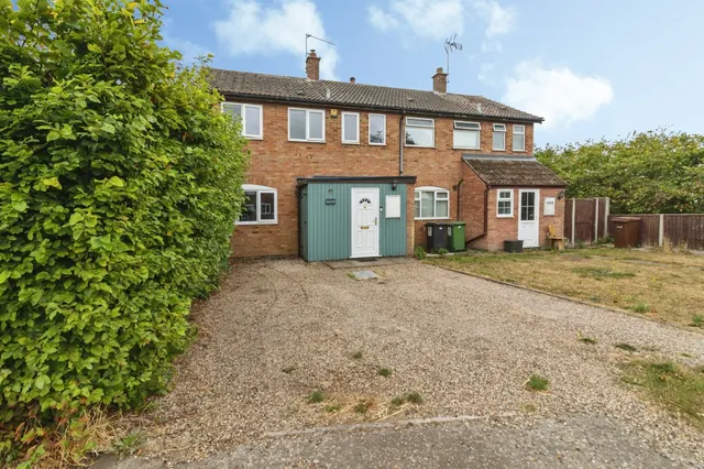 Yarmouth Road, Hales, Norwich, photo 1