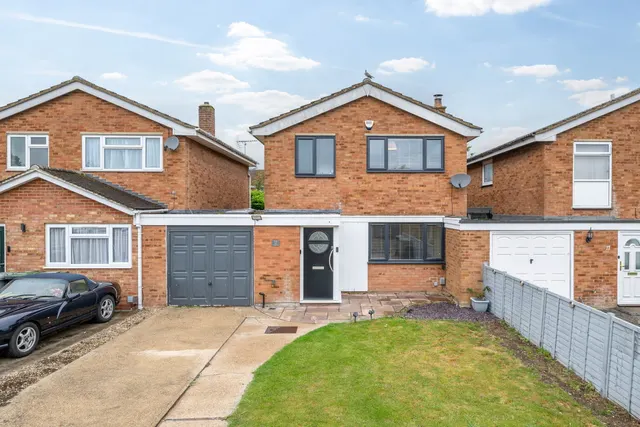The Coppens, Stotfold, Hitchin, SG5 4PJ, photo 1