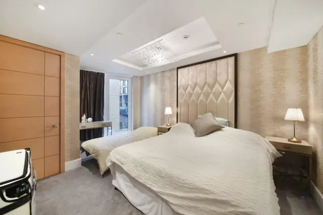 Radnor Terrace, London, W14, photo 3