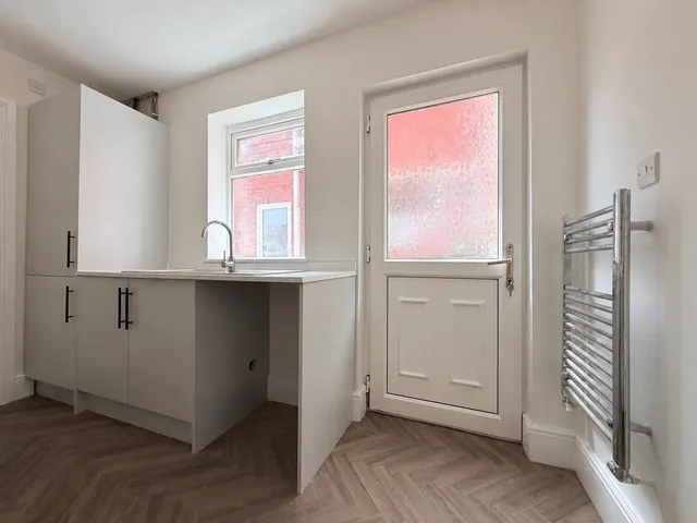 Photo 3 — Garside Street, Worksop, S80 2DA