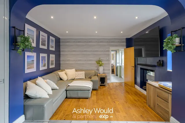 Barrs Road, Cradley Heath, B64, photo 2