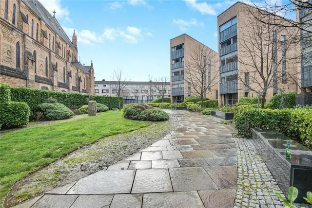 Queen Elizabeth Gardens, Glasgow, G5, photo 1