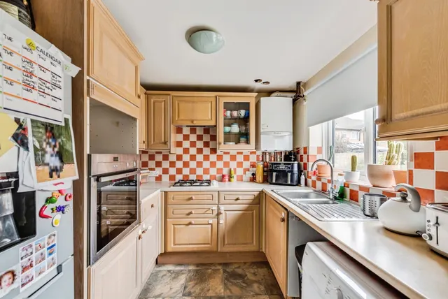 Dovehouse Close, Eynsham, OX29, photo 2