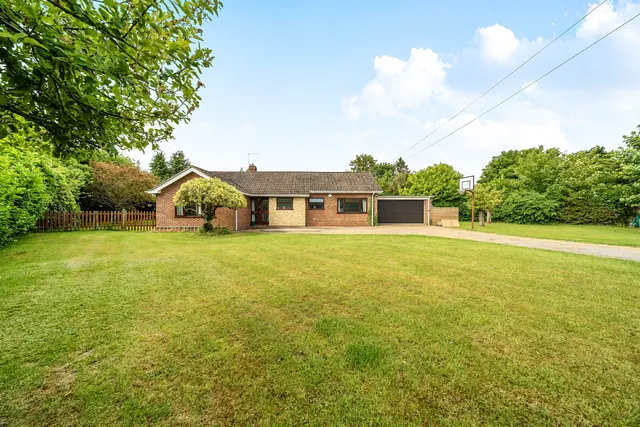 Bessels Lea, Blewbury, OX11, photo 1