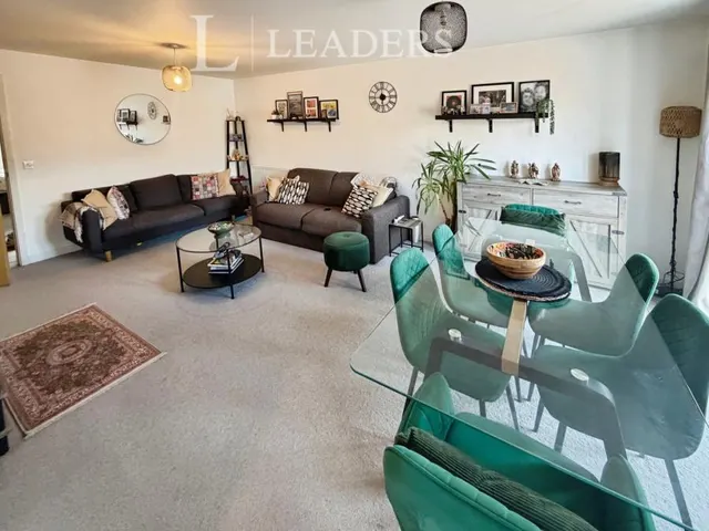 Aylward Street, Portsmouth, PO1, photo 2