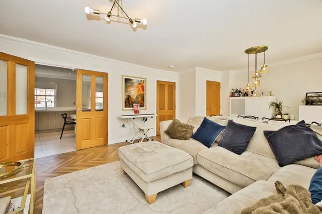 Newcross Crescent, Yeovil, BA21, photo 3