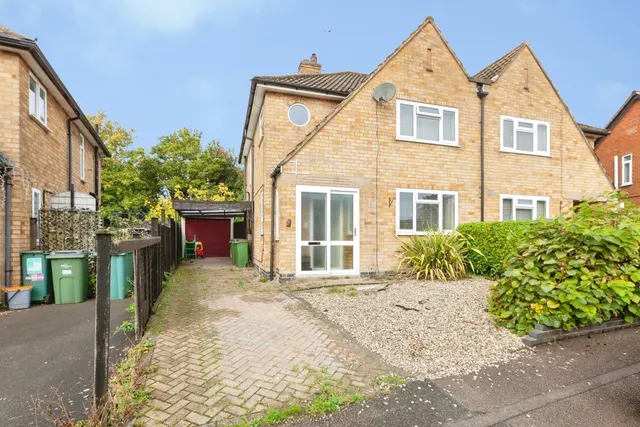 Cumberwell Drive, Leicester, LE19, photo 1