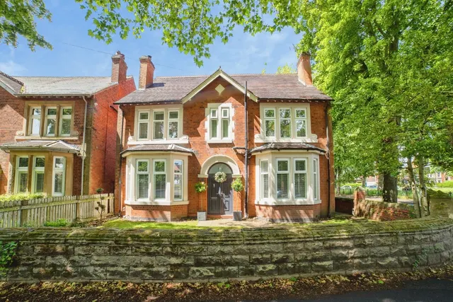 High Oakham Road, Mansfield, Nottinghamshire, NG18, photo 1