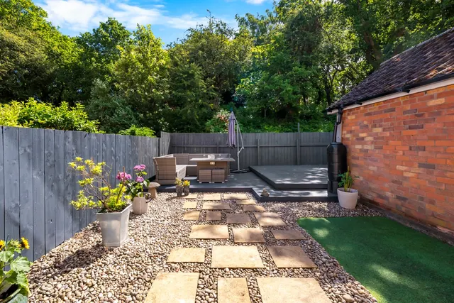 Plompton Drive, Harrogate, HG2, photo 2
