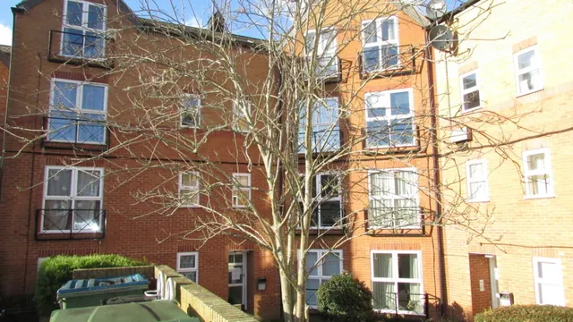 Ashby Court, Banbury, Oxfordshire, photo 1