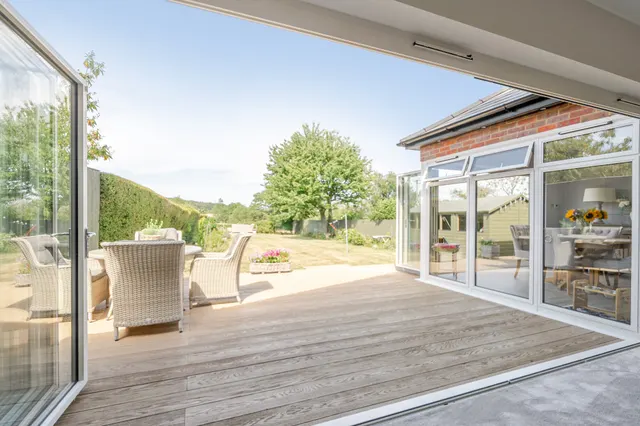 Photo 2 — Jenkins Lane, St. Leonards, Tring, HP23
