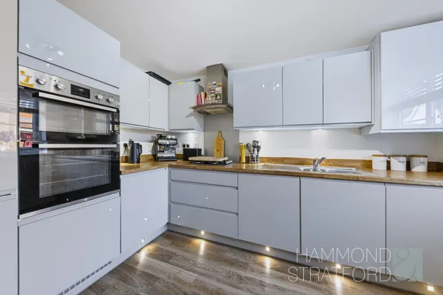 Red Admiral Way, Attleborough, photo 2