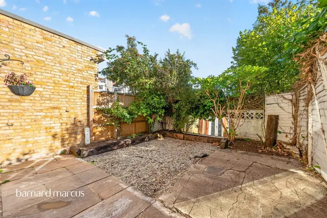 Sussex Road, New Malden, KT3, photo 2