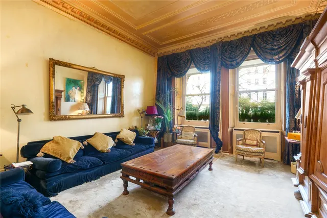 Westbourne Terrace, Hyde Park, London, W2 3UP, photo 1