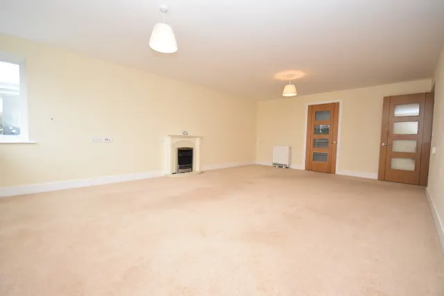 Mill Street, Whitchurch, photo 2