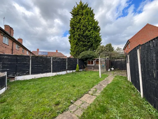 Bidford Road, Nottingham, NG8, photo 2