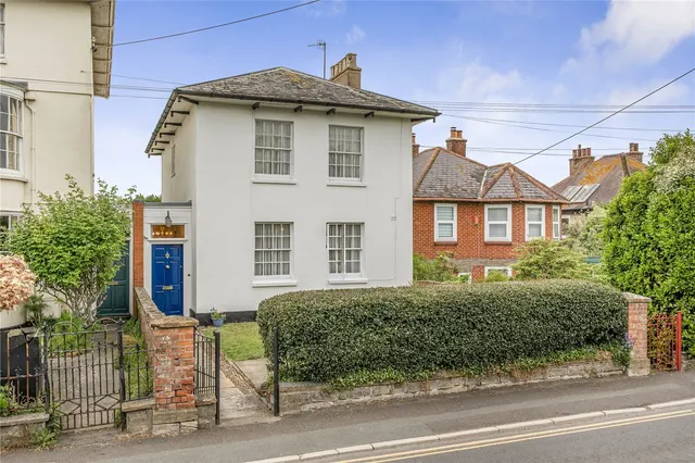 West Bay Road, Bridport, DT6, photo 1
