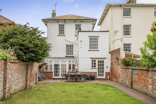 West Bay Road, Bridport, DT6, photo 2
