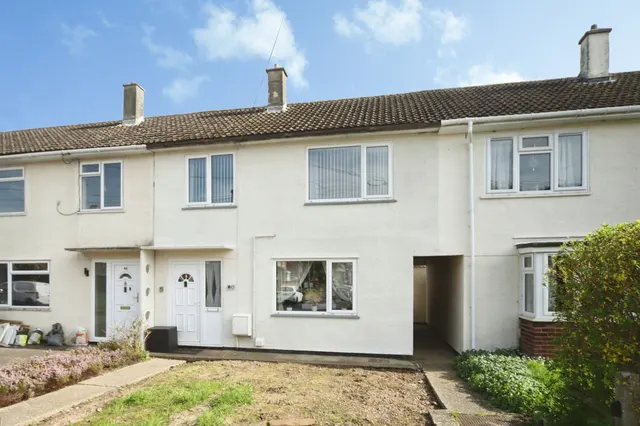Photo 2 — Buckland Road, Taunton