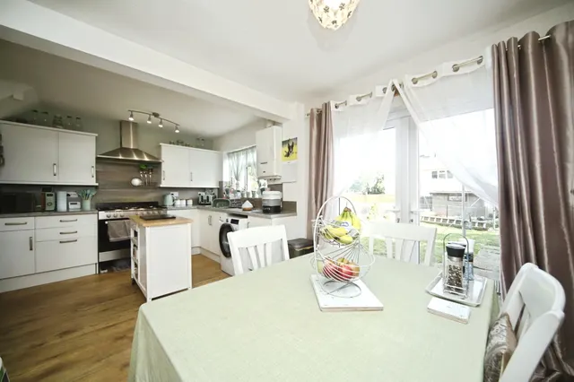 Buckland Road, Taunton, photo 1