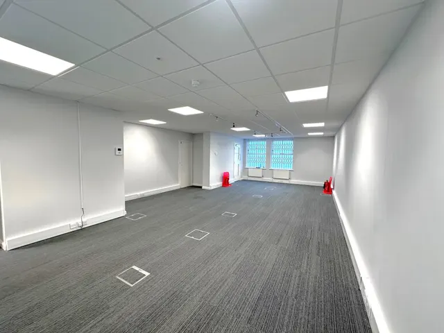 Clarence Road, Greenwich, SE8 3EY, photo 1