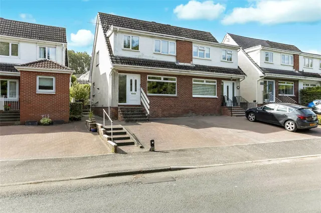 Forth Crescent, Mossneuk, East Kilbride, South Lanarkshire, G75, photo 1