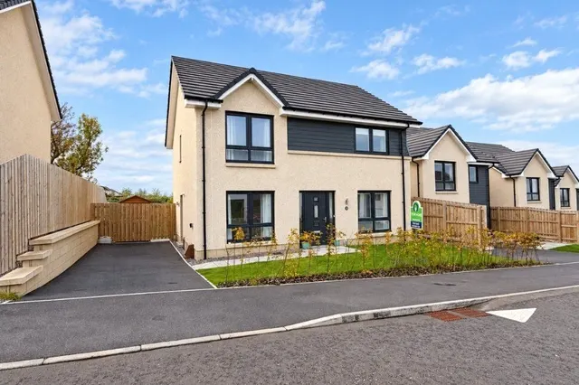 Kenilworth Road, Slackbuie, IV2, photo 1