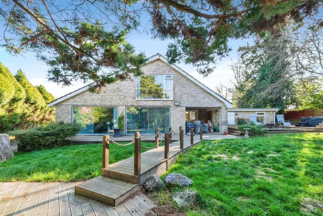 Woodlands Park, Boxhill, KT20, photo 2