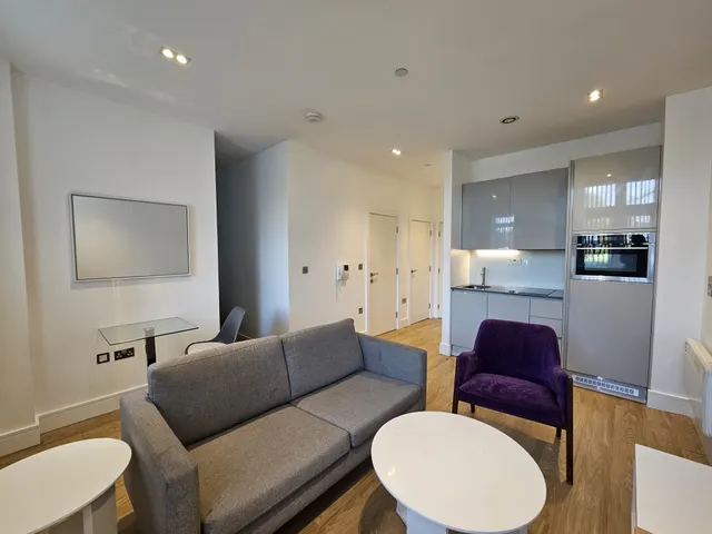 Photo 3 — Arrowhead House, Laporte Way, LU4