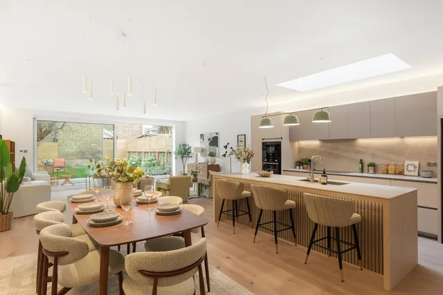 Broughton Road, London, W13, photo 2