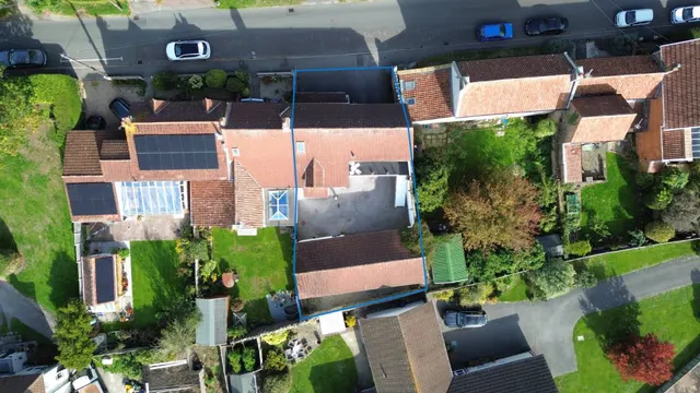 Brent Street, Brent Knoll, TA9, photo 3