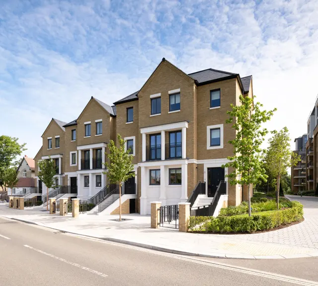 Broom Road, Teddington, TW11, photo 1