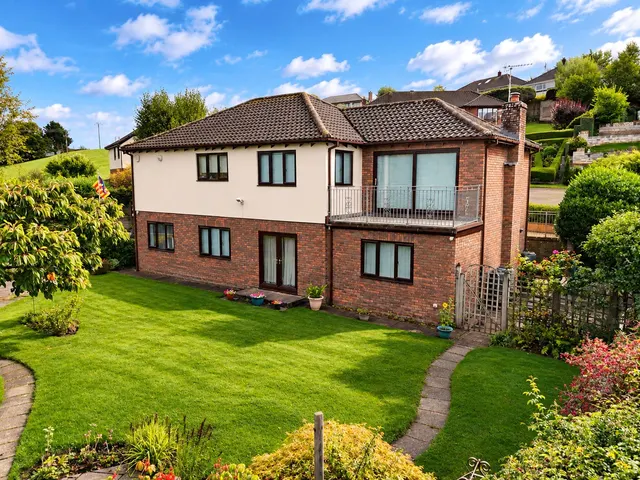 Sanctuary Close, Bishops Tawton, EX32, photo 1