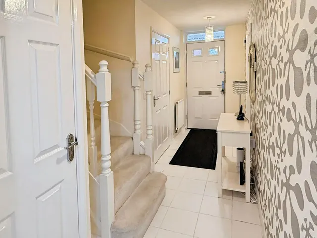 Copgrove Close, Hamilton, LE5, photo 2