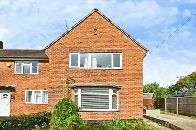 Denewood Crescent, NG8, photo 1
