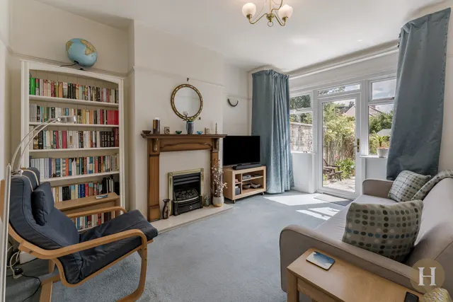 Lelant Grove, Birmingham, B17, photo 2