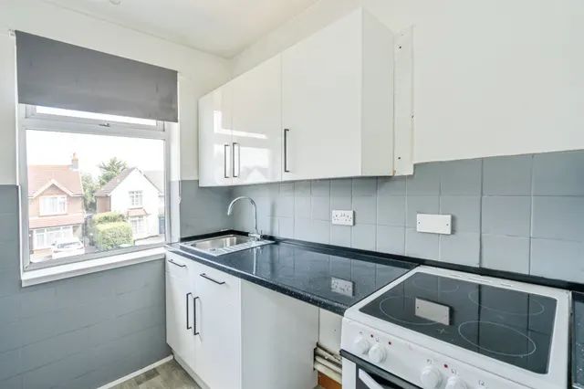 Chichester Road, Bognor Regis, PO21, photo 3