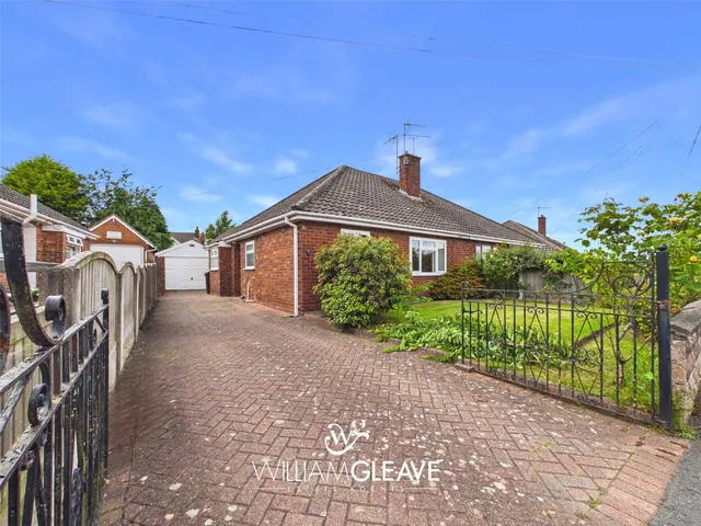 Woodlands Drive, Hawarden, Deeside, Flintshire, CH5 3LA, photo 1