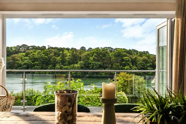 Bar Meadows, Malpas, TR1, photo 2