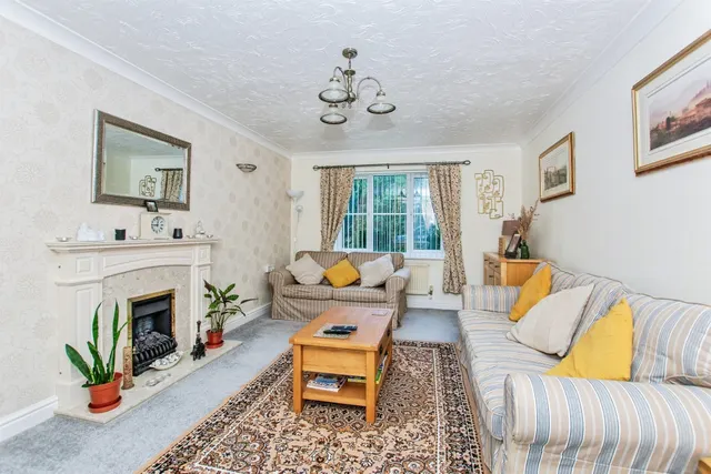 Sandringham Court, Holbeach, PE12, photo 2