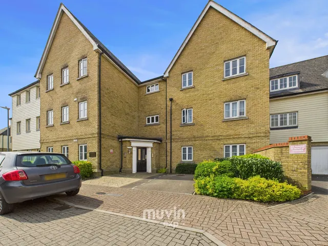 Weetmans Drive, Colchester, CO4 9EA, photo 1