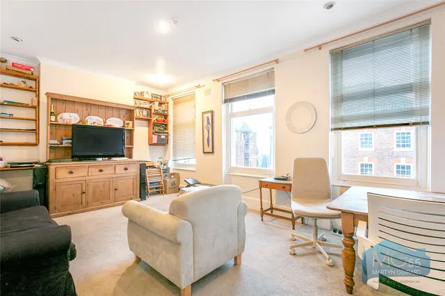 Avenue Mews, Muswell Hill, N10, photo 1
