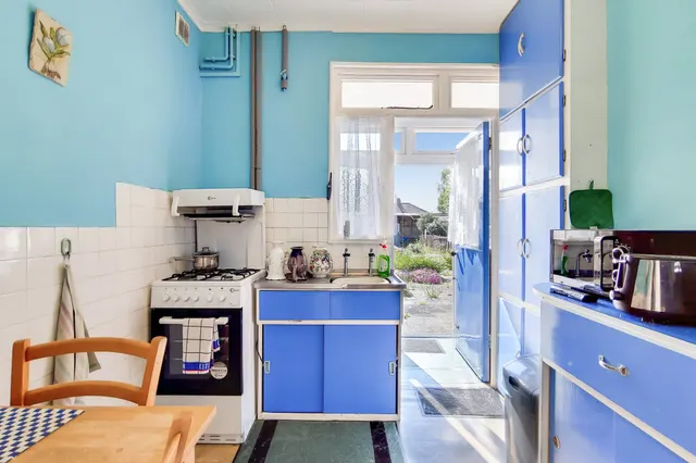 Photo 3 — 512 Hertford Road, Edmonton, London, N9 8AE